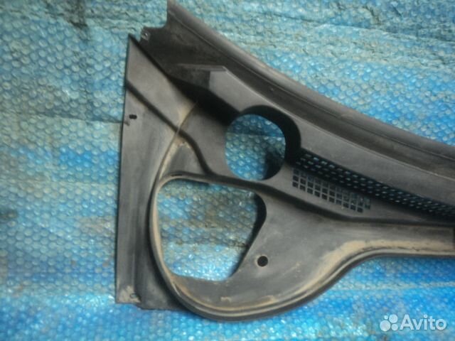 Жабо (планка под лобовое стекло) LADA Vesta