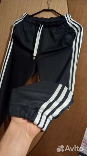 Спортивные штаны adidas