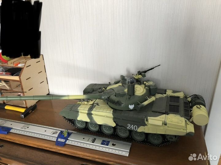 Танк Т-72 с радиоуправлением от Деагостини