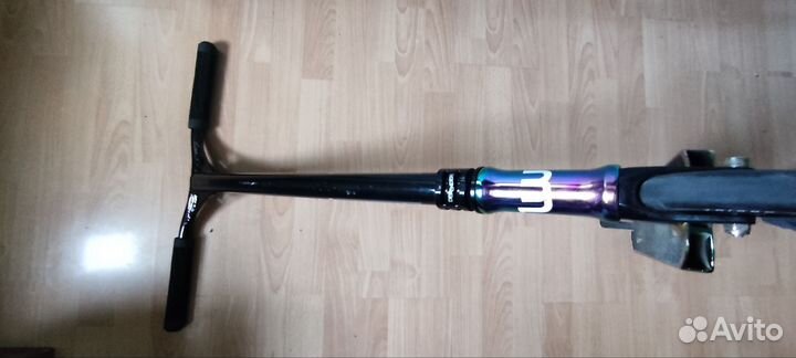 Трюковой самокат longway metro