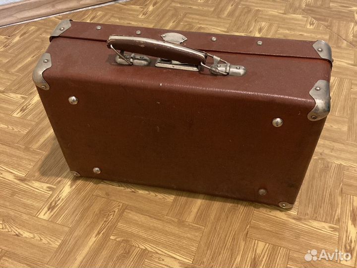 Раритетный чемодан