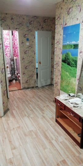 2-к. квартира, 50 м², 1/3 эт.