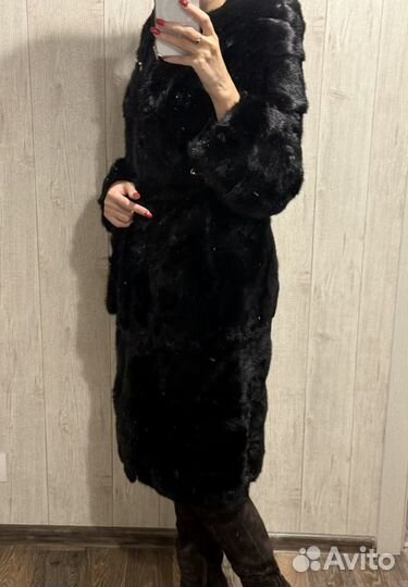 Шуба норковая, натуральный мех. Размер-42-44