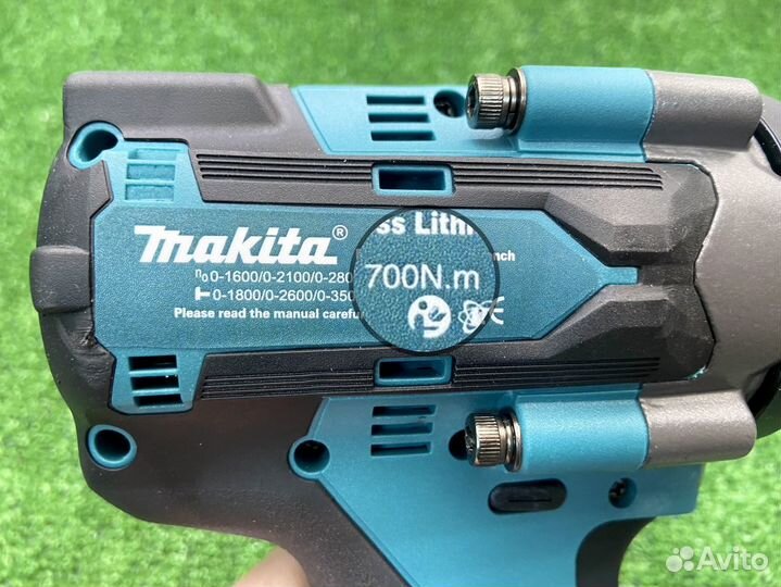 Аккумуляторный набор болгарка + гайковерт Makita