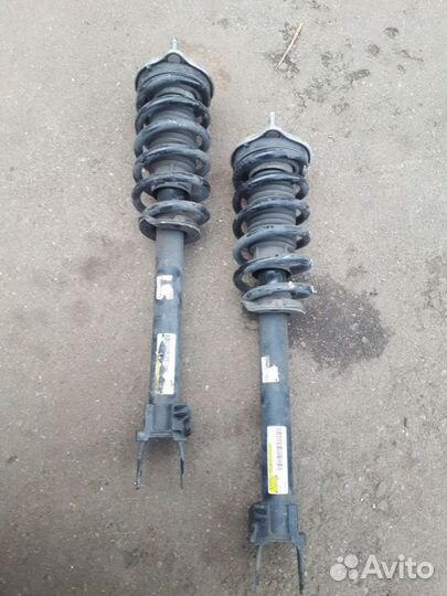 Стойка амортизатора передняя Mercedes C-Class W205