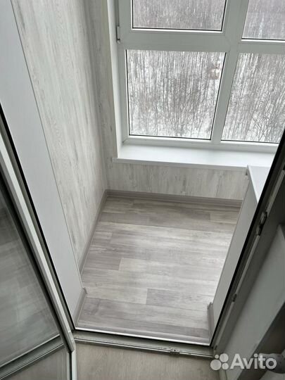 Остекление балконов и лоджий в Москве