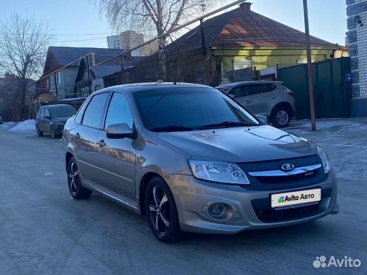 LADA Granta 1.6 МТ, 2013, 110 000 км