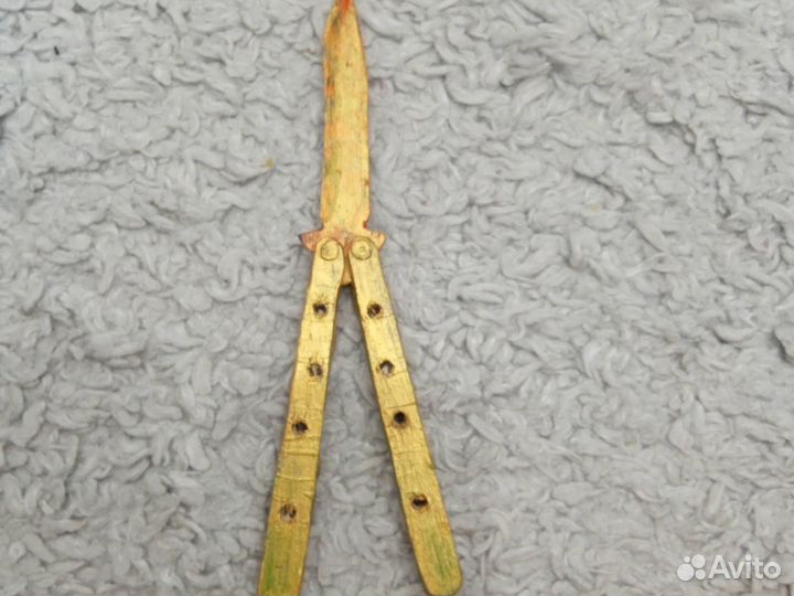 Ножик бабочка из дерева