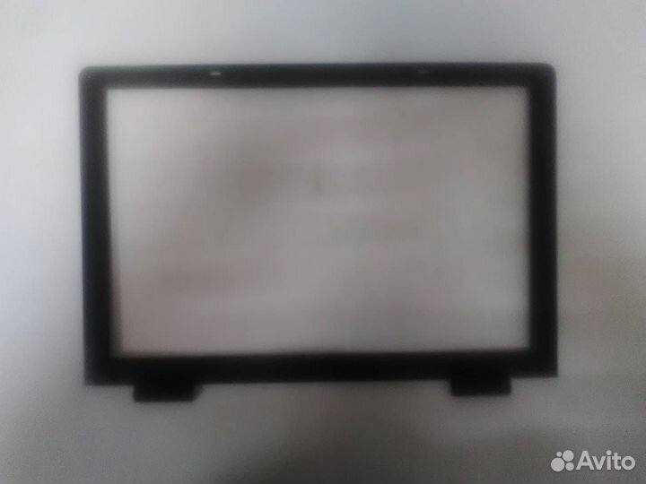 Рамка матрицы RoverBook Voyager E412WH