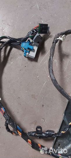 Проводка двери задняя на Cadillac CTS