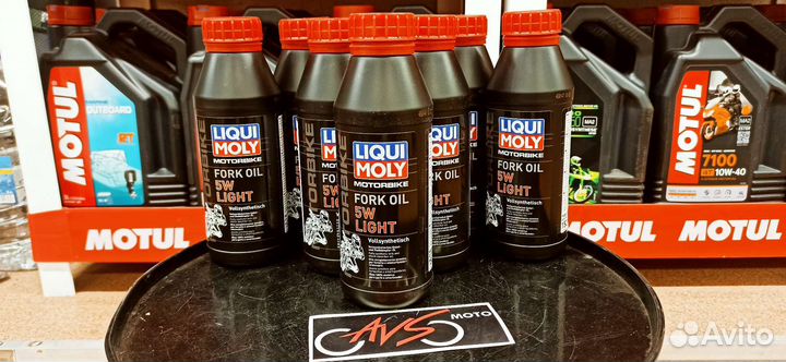 Масло LiquiMoly для вилок 5W Racing Fork Oil 0,5л