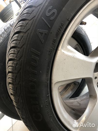 Arivo Carlorful A/S 215/55 R17