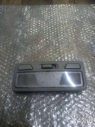 Митсубиси лансер 9 плафон освещения салона