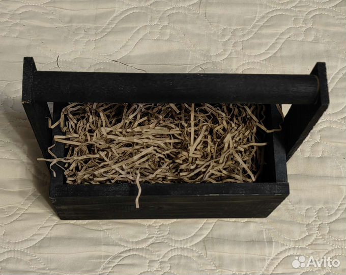 Подарочная коробка упаковка