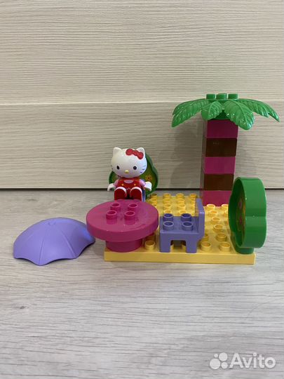 Конструктор Hello Kitty 14 деталей и 7 деталей