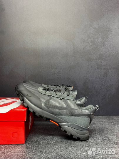 Кроссовки nike