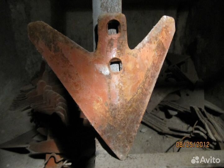 Лопатки для култиватора новые,22см от угла и 22см