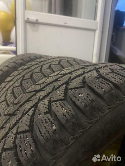Bridgestone Ice Cruiser 7000S 205/55 R16