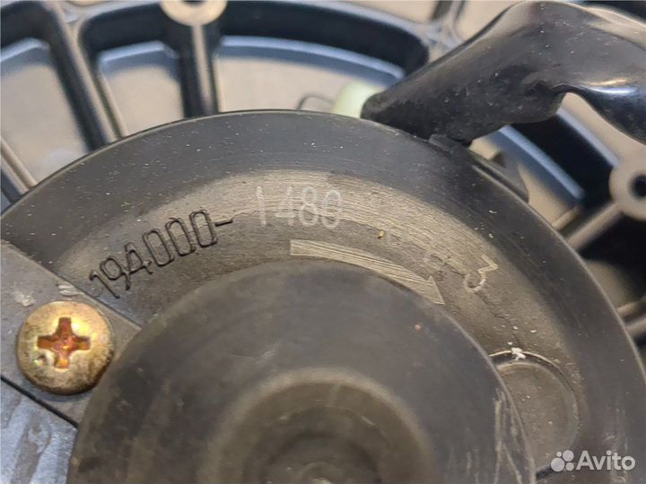 Двигатель отопителя Suzuki Liana, 2003