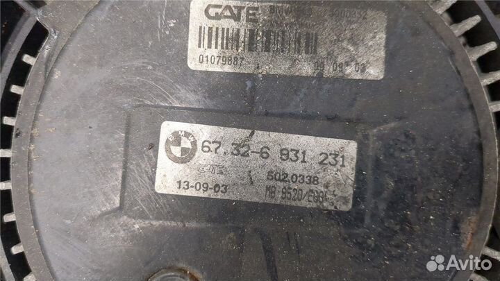 Вентилятор радиатора BMW 5 E60, 2004