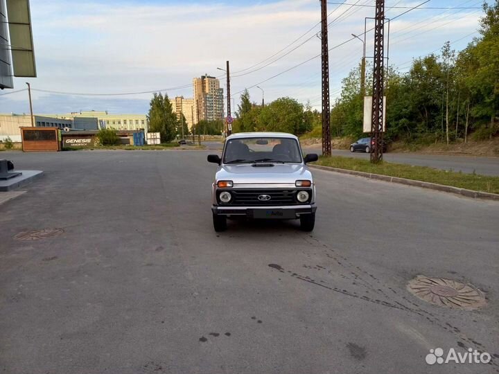 LADA 4x4 (Нива) 1.7 МТ, 2011, 105 000 км