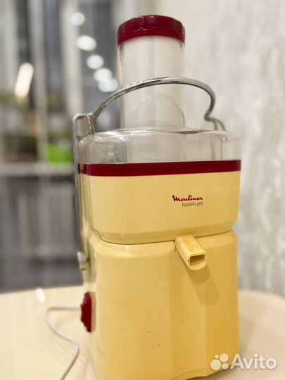 Соковыжималка Moulinex JU450G38