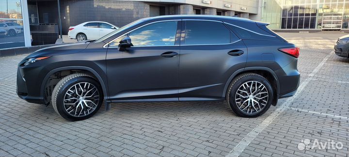 Continental WinterContact TS 850 P 235/55 R20 и 235/55 R20 20R