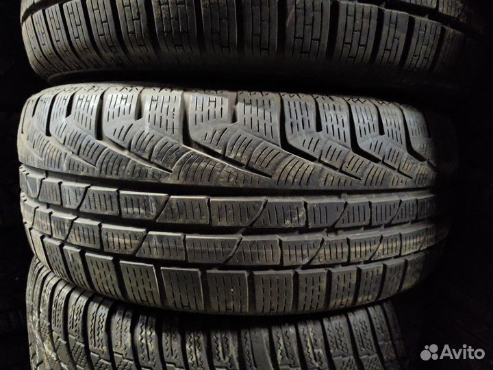 Pirelli Winter Sottozero 210 Serie II 225/50 R17 Y