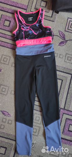 Спортивные лосины и топ