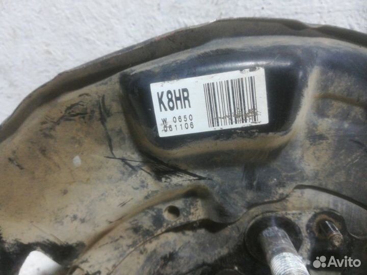 Щиток тормозного механизма задний левый Lexus Is