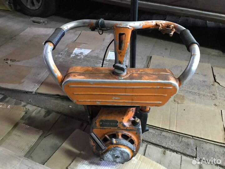 Бензопила Урал Электрон