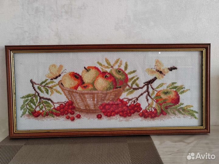 Картина вышитая крестом