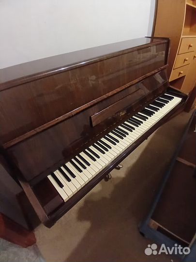 Пианино Rosler