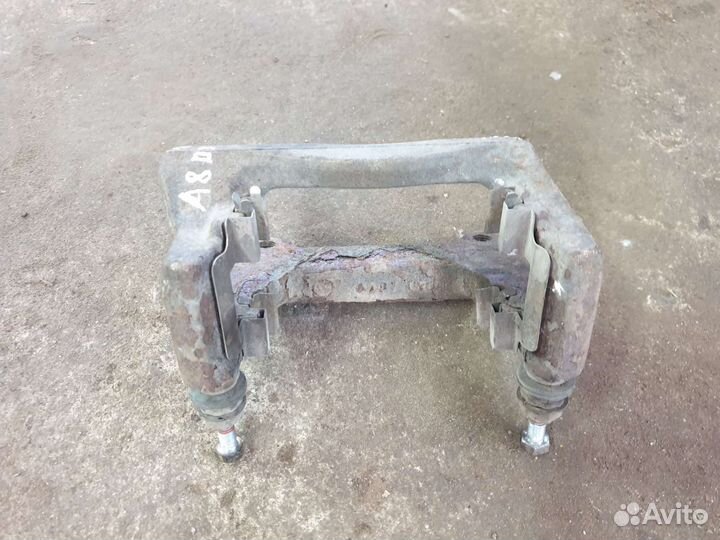 Скоба суппорта заднего Audi A8 D3