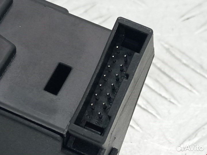 Замок зажигания для BMW 5-Series (E60/E61)