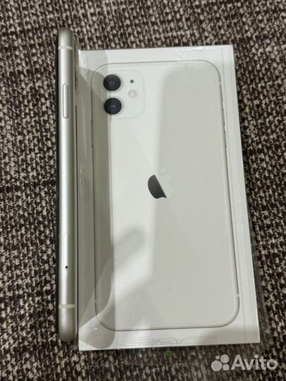 iPhone 11, 256 ГБ