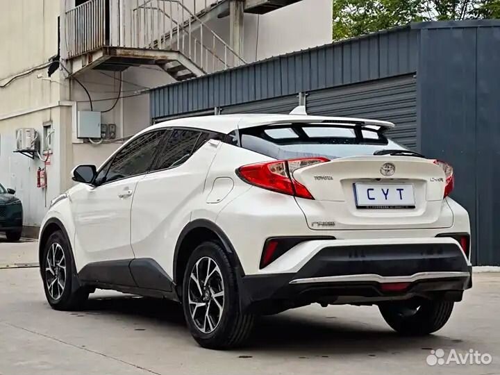 Toyota C-HR 2.0 CVT, 2021, 42 000 км