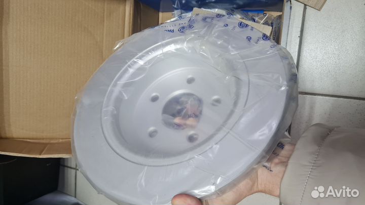 Диск тормозной задний Ford mondeo