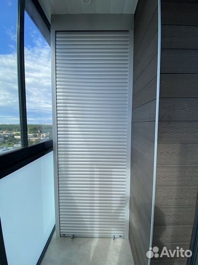 Шкаф с рольставнями на балкон на заказ с гарантией