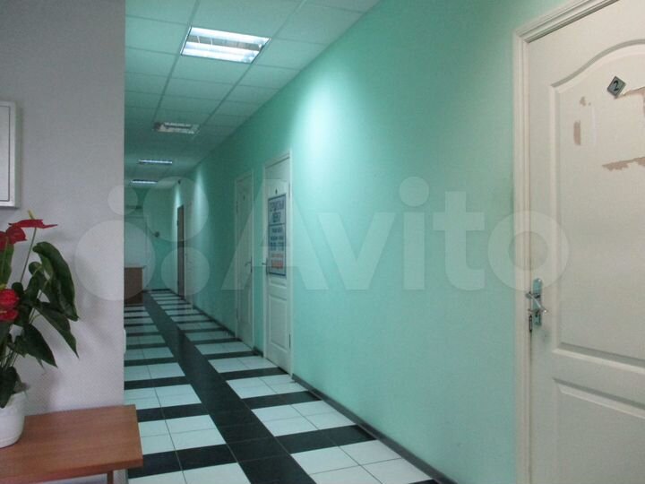 Офис, 370 м²