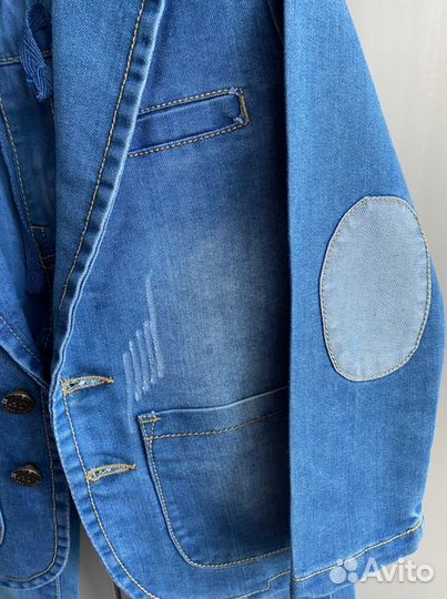 Джинсовый костюм новый 110 см