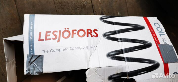 Передняя пружина Lesjofors для Toyota Avensis