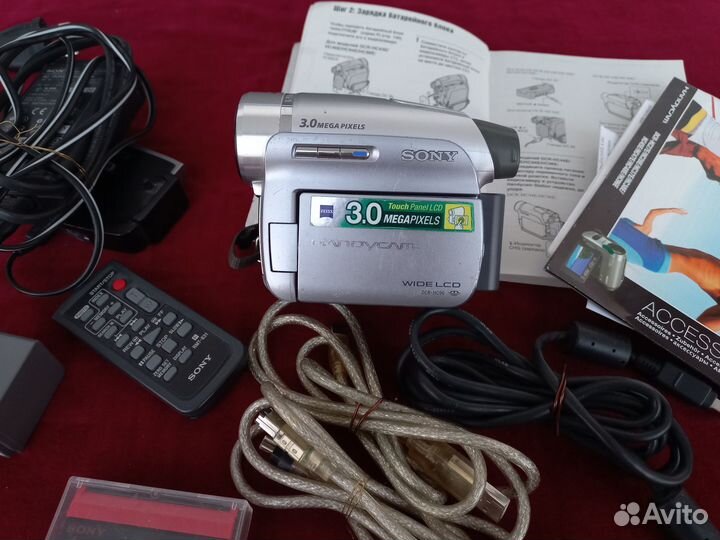 Видеокамера sony handycam DCR-HC96E, Carl Zeiss