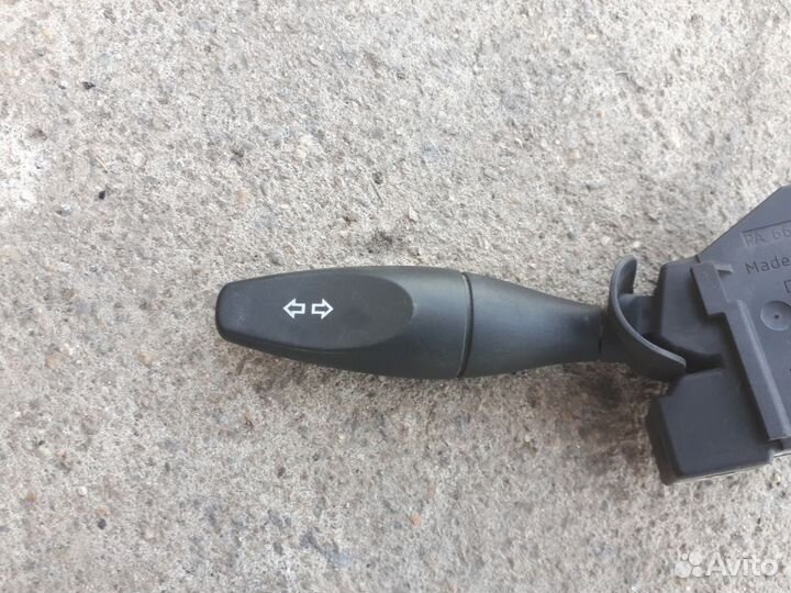 Подрулевой переключатель поворотников Ford Mondeo