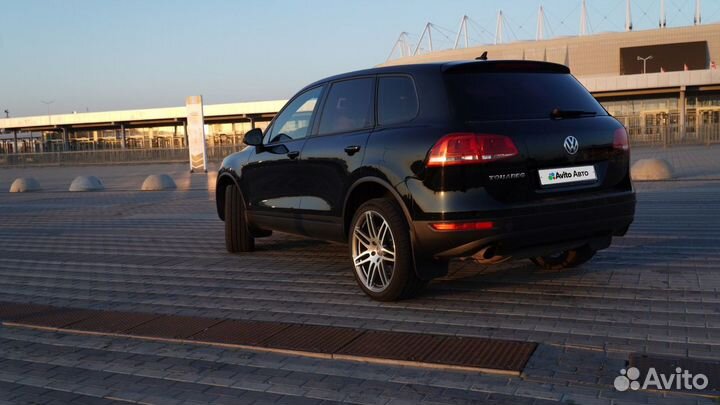 Volkswagen Touareg 3.0 AT, 2011, 60 000 км