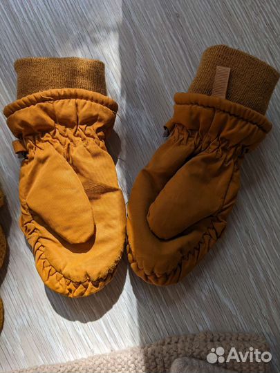 Комплект детский зимний шапка и шарф варежки