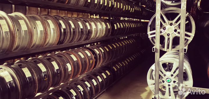 886) К-кт дисков штамп R15 5х114,3/67,1/44