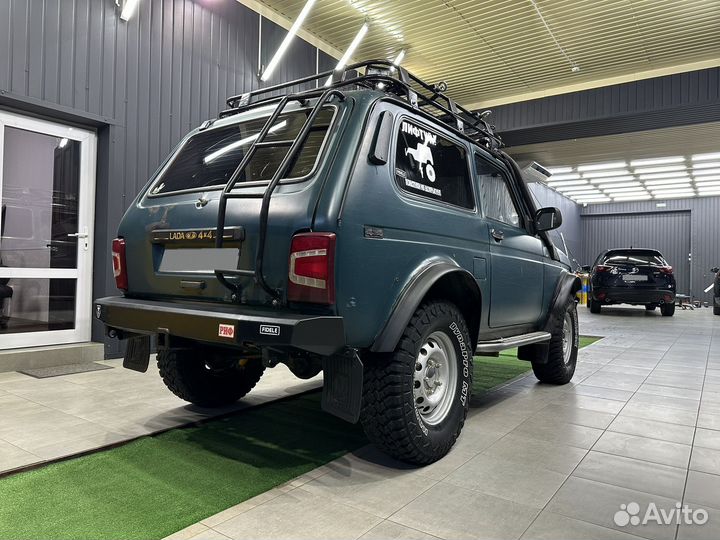LADA 4x4 (Нива) 1.7 МТ, 2000, 75 000 км