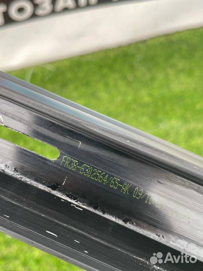 Молдинг (накладка кузовная) Ford Mustang 6 рест