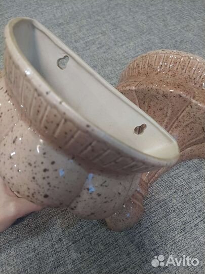 Подвесное керамическое кашпо для цветов